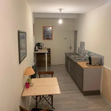 דירה Au Pied Du Beffroy *